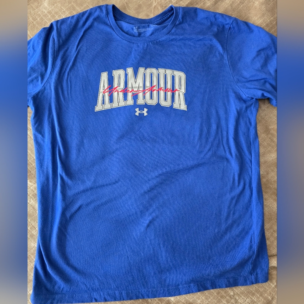 Under Armour Men's Blue T-Shirt‎